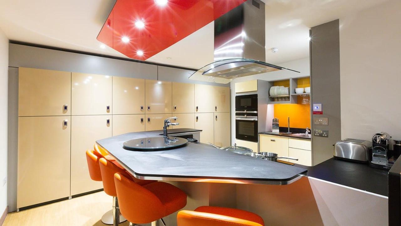 Modern And Comfy Studios At Corporation Village In コヴェントリー エクステリア 写真