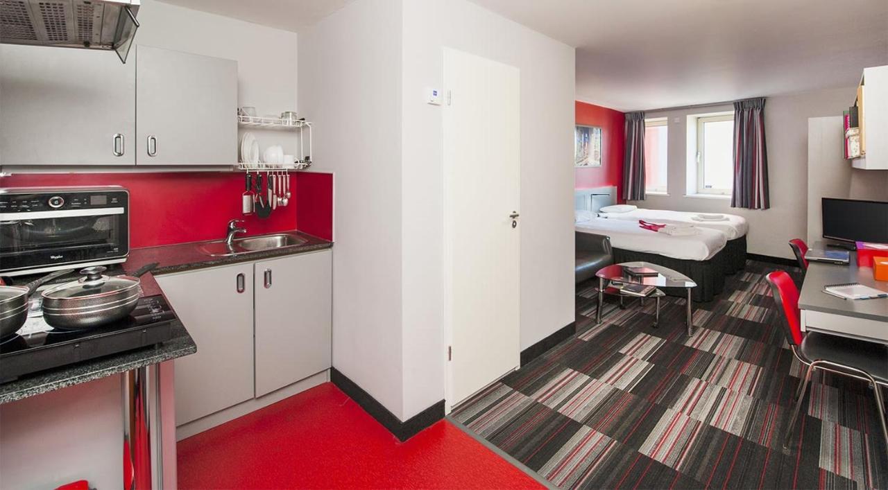 Modern And Comfy Studios At Corporation Village In コヴェントリー エクステリア 写真